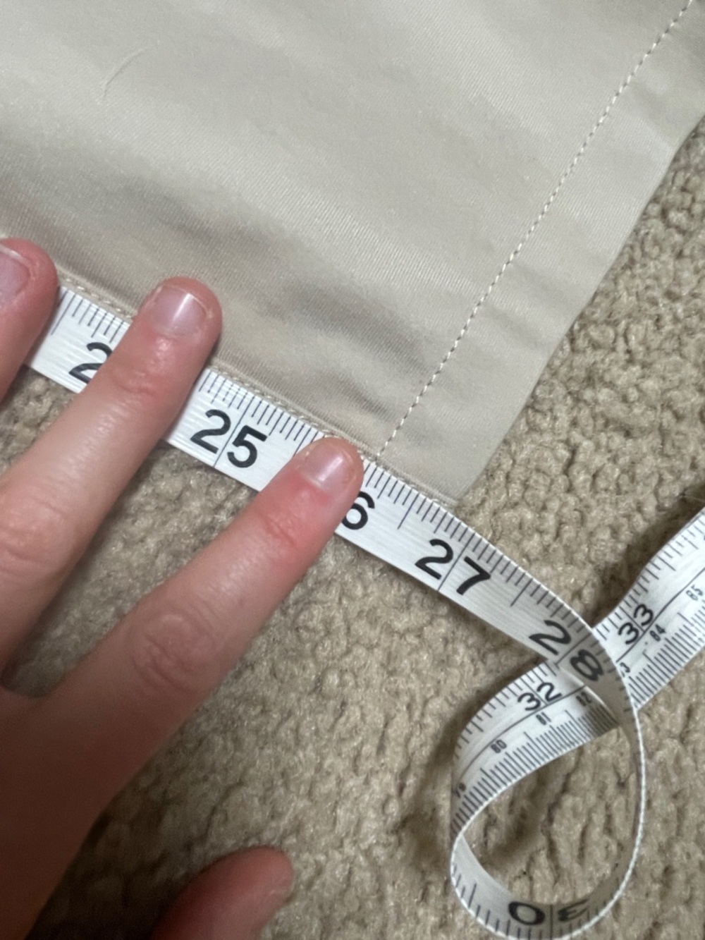 Lululemon pants - Picture 4 of 8